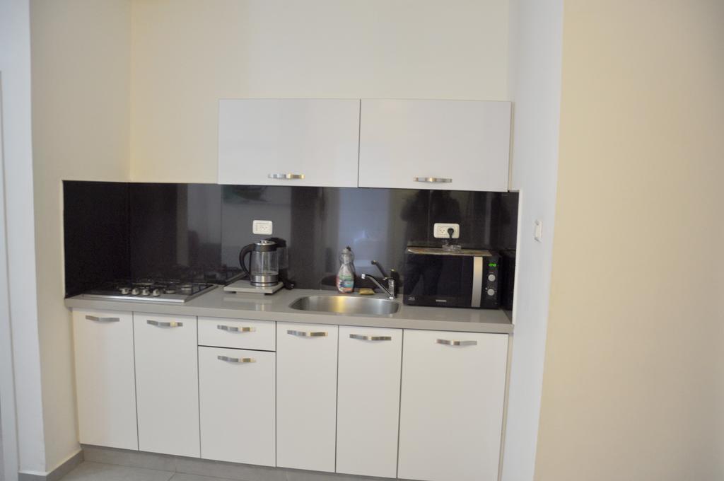 Isra Home Rothschild 8-2 Apartment Bat Yam Exterior photo